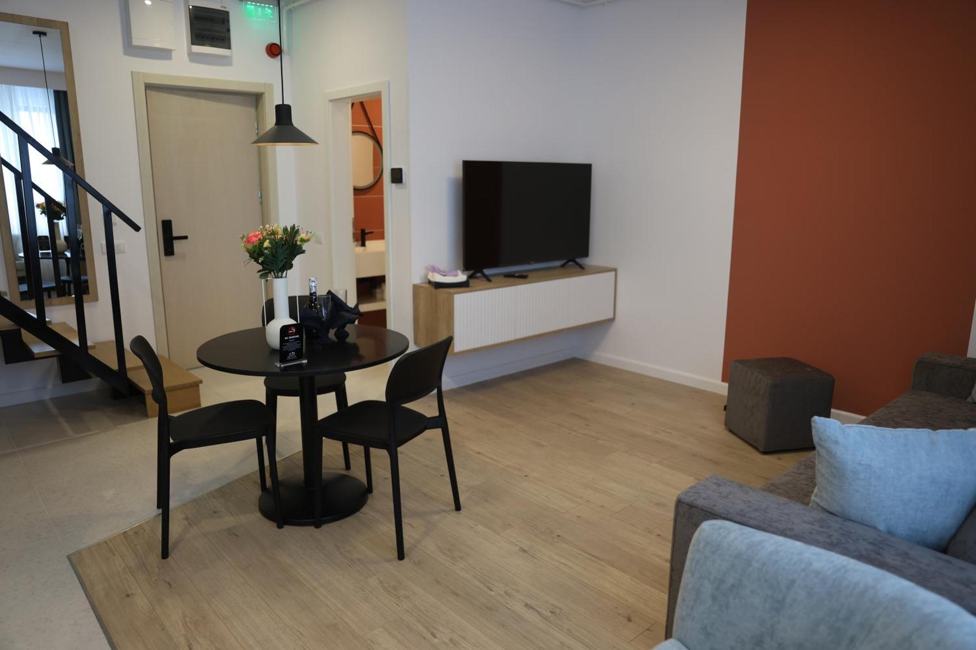 Montan-Aparthotel Predeal Esterno foto