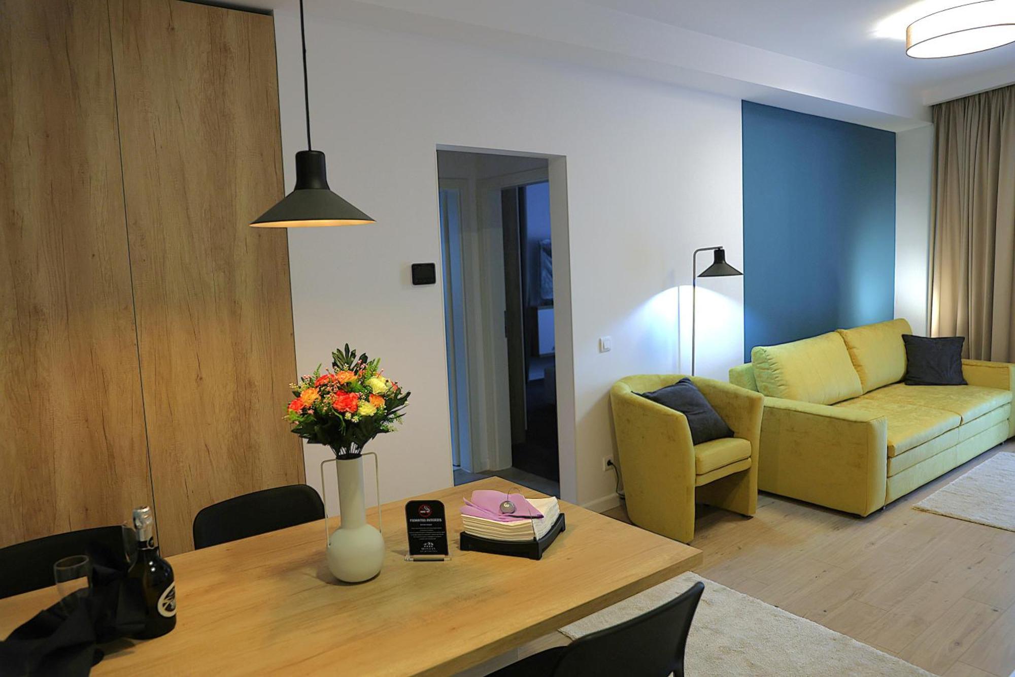 Montan-Aparthotel Predeal Esterno foto