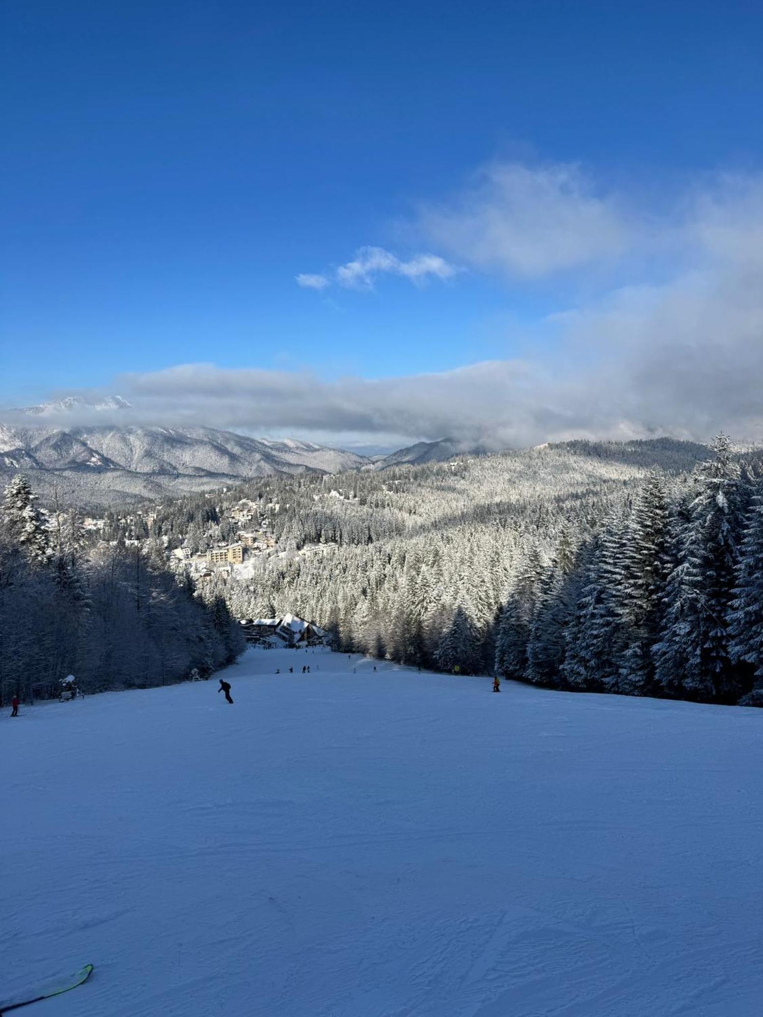 Montan-Aparthotel Predeal Esterno foto